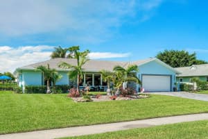 3333 Lakeview Dr, Delray Beach, FL 33445, Sold 08/09/22