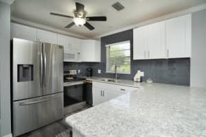43 Vista Gardens tr APT 207, Vero Beach, FL 32962, Sold 08/16/22