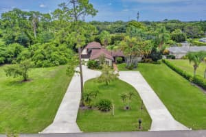 8800 N Bates Rd, Palm Beach Gardens, FL 33418, Sold 09/14/22