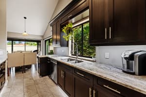 2960 Burgoyne Ln, West Palm Beach, FL 33409, Sold 09/02/22