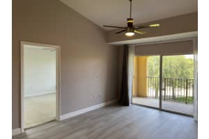 4200 San Marino Blvd APT 302, West Palm Beach, FL 33409, Sold 09/16/22