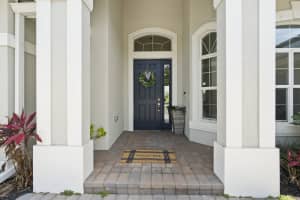 3304 Bent Pine Dr, Fort Pierce, FL 34951, Sold 07/19/22