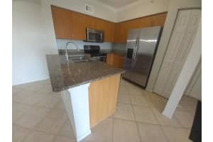 6378 Emerald Dunes Dr APT 301, West Palm Beach, FL 33411, Sold 08/22/22