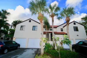 15 Vía De Casas Sur, Boynton Beach, FL 33426, Sold 11/04/22