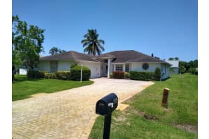 4820 49th Ave, Vero Beach, FL 32967, Sold 07/18/22