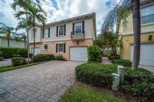 476 Capistrano Dr, Palm Beach Gardens, FL 33410, Sold 07/15/22