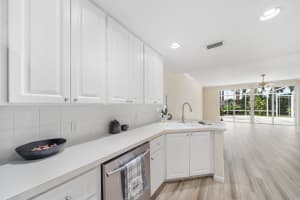 476 Capistrano Dr, Palm Beach Gardens, FL 33410, Sold 07/15/22