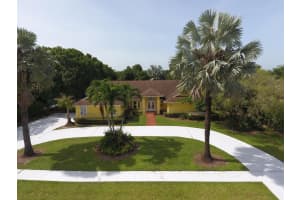 15855 Meadow Wood Dr, Wellington, FL 33414, Sold 09/23/22