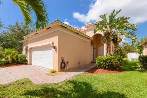 5601 Sun Valley Dr, Fort Pierce, FL 34951, Sold 07/22/22