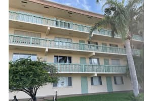 300 Village Green Cir E, Palm Springs, FL 33461, Sold 10/17/22