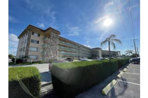 300 Village Green Cir E, Palm Springs, FL 33461, Sold 10/17/22