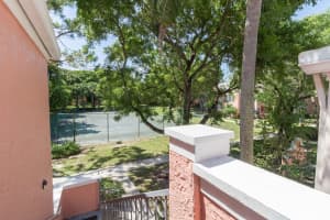 1011 Crystal Way p, Delray Beach, FL 33444, Sold 08/12/22