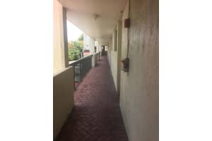 109 Lake Emerald Dr APT 209, Oakland Park, FL 33309, Sold 08/29/22