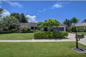 921 SW 33rd Pl, Boynton Beach, FL 33435, Sold 09/13/22