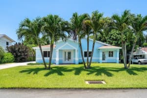 2748 Northside Dr, Lake Worth, FL 33462, Sold 09/06/22