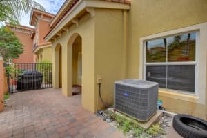 107 Monterey Bay Dr, Boynton Beach, FL 33426, Sold 08/01/22