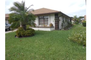 6299 Lakemont Cir, Greenacres, FL 33463, Sold 08/31/22