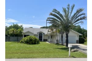 5607 Paleo Pines Cir, Fort Pierce, FL 34951, Sold 08/19/22