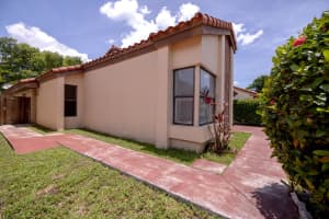 14765 SW 99th Ln, Miami, FL 33196, Sold 08/05/22