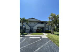 8419 SE Croft Cir Apt F-10, Hobe Sound, FL 33455, Sold 08/24/22