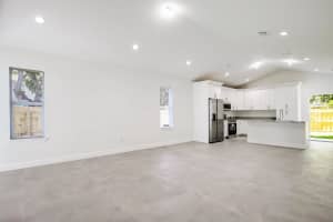 1404 7th St, West Palm Beach, FL 33401, Sold 09/19/22