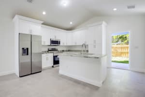 1404 7th St, West Palm Beach, FL 33401, Sold 09/19/22