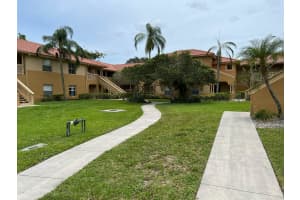 4847 Via Palm Lakes APT 1014, West Palm Beach, FL 33417, Sold 09/09/22