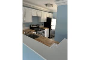 4847 Via Palm Lakes APT 1014, West Palm Beach, FL 33417, Sold 09/09/22