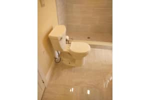 1486 Woodcrest Road 1, West Palm Beach, Florida 33417