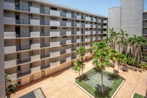 145 S Ocean Ave APT 605, Palm Beach Shores, FL 33404, Sold 07/27/22