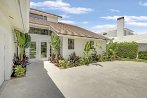 2654 Monaco Terrace, West Palm Beach, FL 33410, Sold 10/05/22