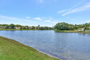 153 E Tall Oaks Cir, Palm Beach Gardens, FL 33410, Sold 09/21/22