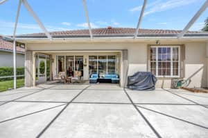 153 E Tall Oaks Cir, Palm Beach Gardens, FL 33410, Sold 09/21/22