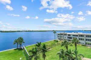 2760 S Ocean Blvd, Palm Beach, FL 33480, Sold 03/31/23