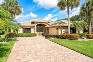 8046  Via Grande, Boynton Beach, FL 33437 Sold 09/30/22