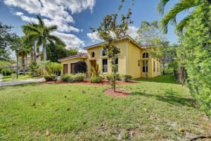 9285 Nugent Trail, Royal Palm Beach, FL 33411, Sold 07/19/22