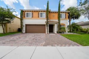 2075 Newport Isles Blvd, Port St. Lucie, FL 34953, Sold 08/15/22