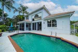 6 Lawrence Lake Dr, Boynton Beach, FL 33436, Sold 09/09/22