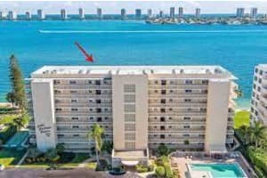 501 Lake Shore Dr, West Palm Beach, FL 33403, Sold 10/28/22