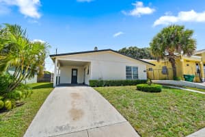 1138 W 25th St, Riviera Beach, FL 33404, Sold 09/30/22