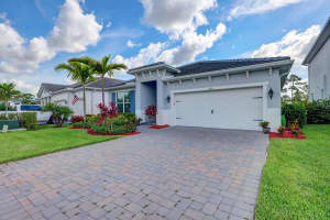 4651 SW Ardsley Dr, Stuart, FL 34997, Sold 08/22/22