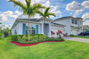 4651 SW Ardsley Dr, Stuart, FL 34997, Sold 08/22/22