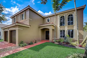10820 SW 14th Ct, Davie, FL 33324, Sold 08/19/22