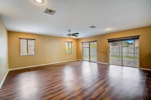 10820 SW 14th Ct, Davie, FL 33324, Sold 08/19/22
