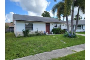 6147 Moonbeam Dr, Lake Worth, FL 33463, Sold 07/27/22