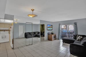4725 NW 7th St Apt 104-3, Miami, FL 33126, Sold 08/30/22