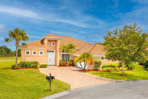 409 NW Dorset Ct, Port St. Lucie, FL 34983, Sold 11/04/22