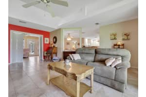 5301 Eagle Dr, Fort Pierce, FL 34951, Sold 08/05/22