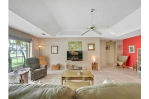 5301 Eagle Dr, Fort Pierce, FL 34951, Sold 08/05/22