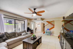 4011 Palm Bay Cir b, West Palm Beach, FL 33406, Sold 07/29/22